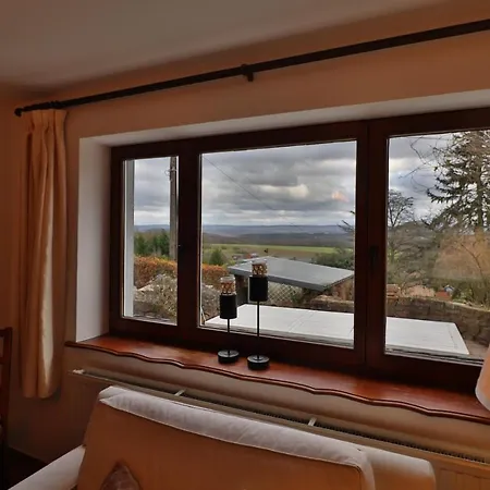 La Maisonnette بيت للعطل *